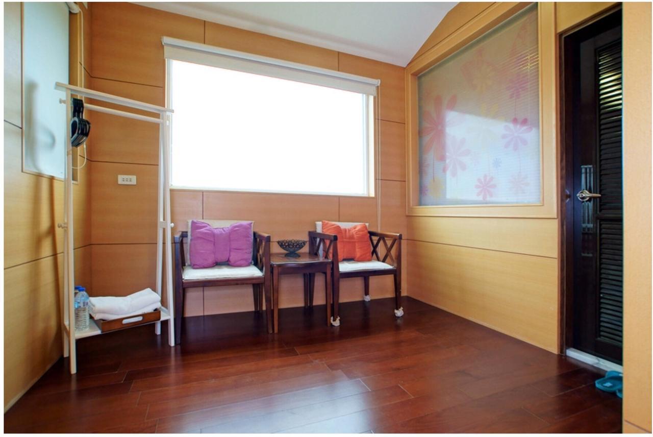 Emaly Homestay T'ai-tung Εξωτερικό φωτογραφία