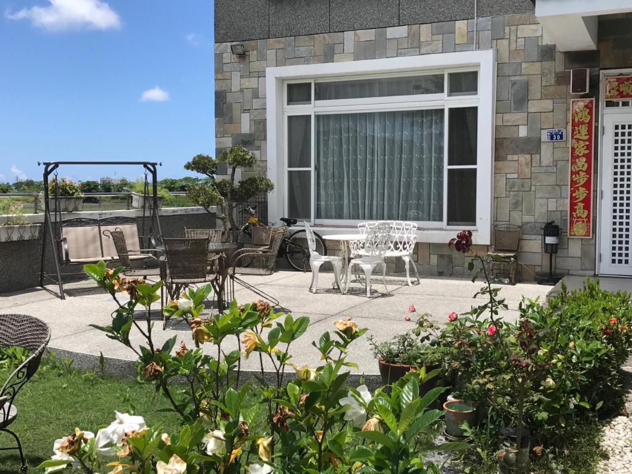Emaly Homestay T'ai-tung Εξωτερικό φωτογραφία