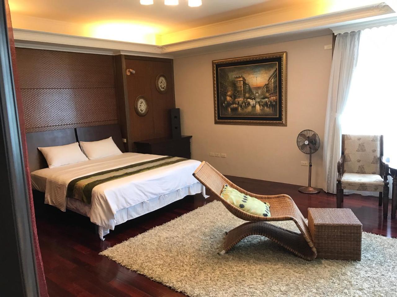Emaly Homestay T'ai-tung Εξωτερικό φωτογραφία