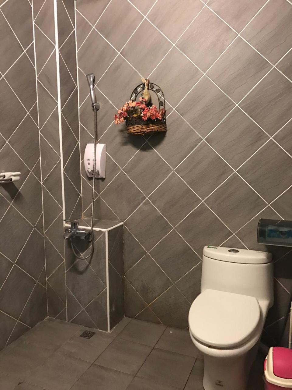 Emaly Homestay T'ai-tung Εξωτερικό φωτογραφία
